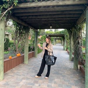 Meet your Posher, Suzie